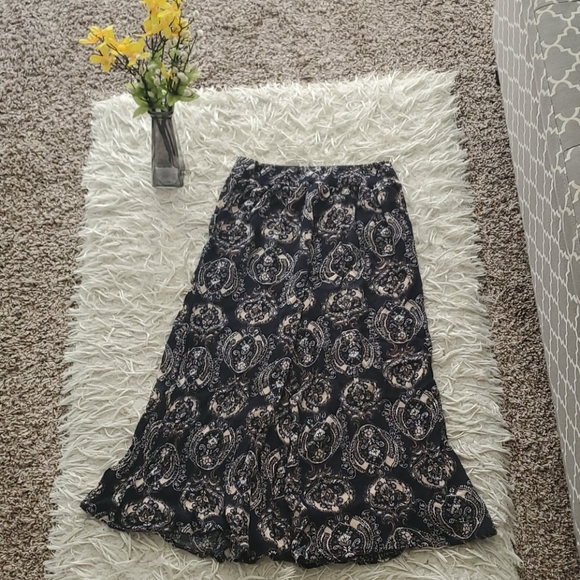 ❤ Llove Skort Pants ❤ - Picture 7 of 8